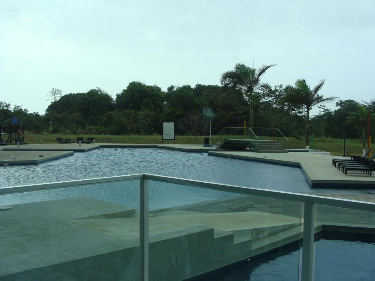 Apartamento En Balabeach Maria Chiquita In Front Of The Beach 2Hab Colon Exteriör bild