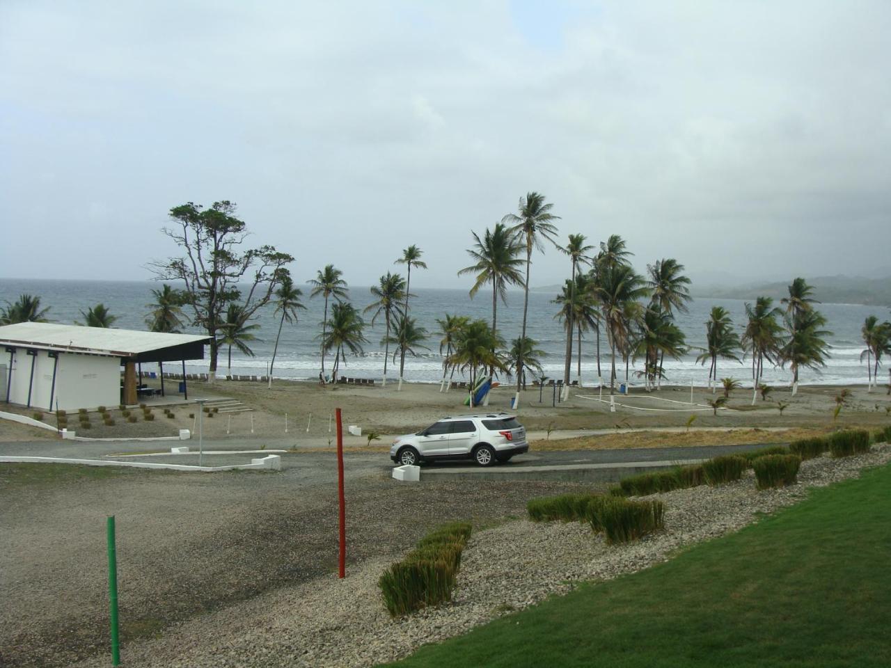 Apartamento En Balabeach Maria Chiquita In Front Of The Beach 2Hab Colon Exteriör bild